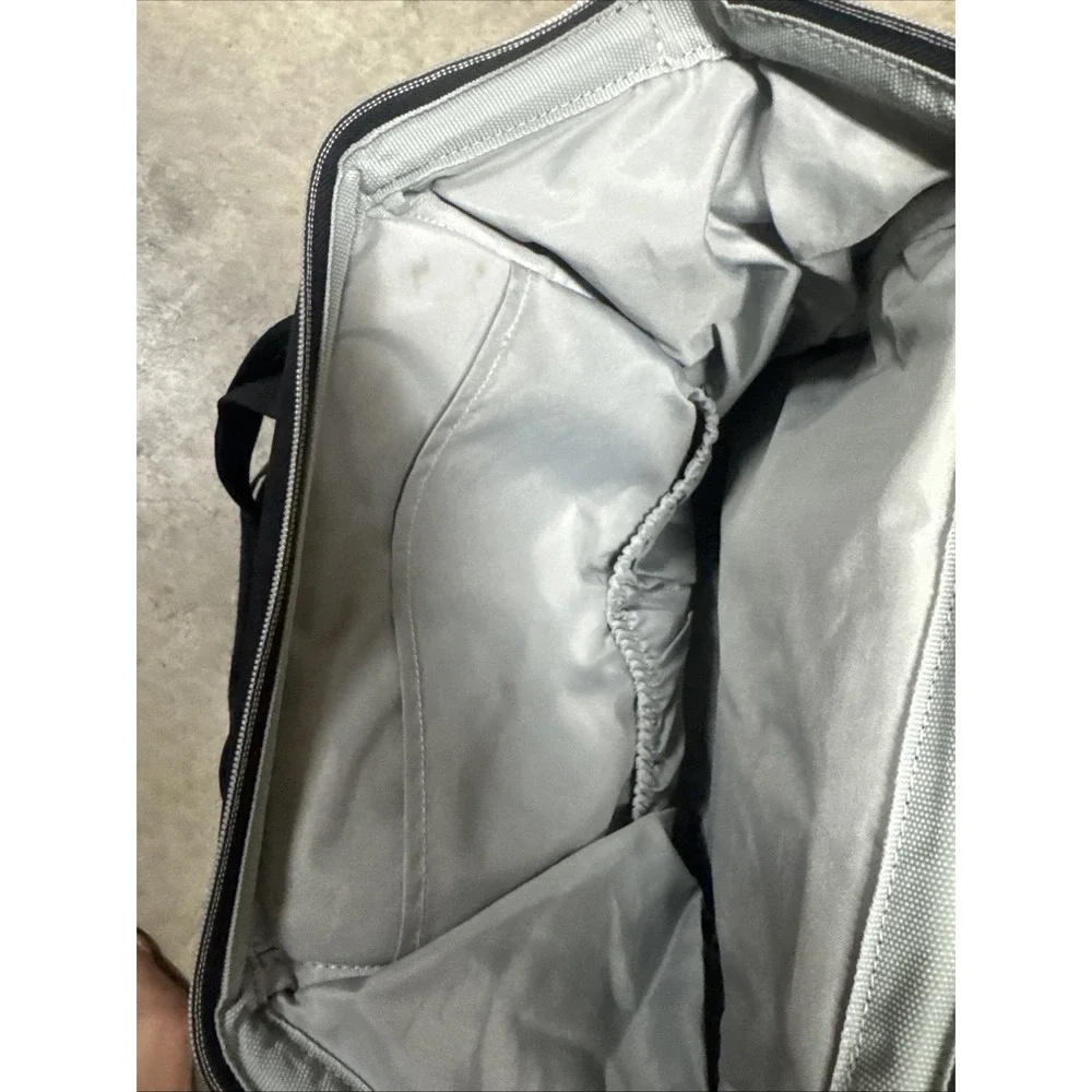 Skip Hop Mainframe Wide Open‎ Diaper Backpack Large Black Solid Nylon